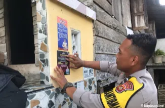 Polsek Indralaya Bersama Babimkatibmas Pasang Stiker Himbauan Larangan Musik Remix