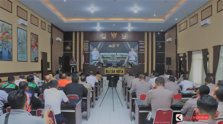 Rakor lintas sektoral Operasi Ketupat Semeru 2025, yang digelar Polres Blitar Kota