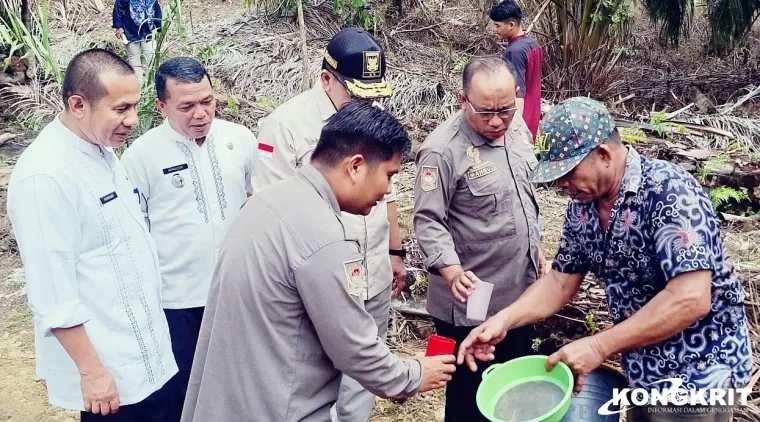 Balitbang dan BRIN Tanggapi Inovasi Gula Merah dari Limbah Sawit di Pasaman Barat