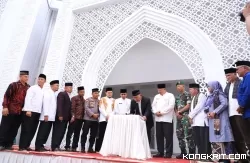 Gubernur Mahyeldi Ansharullah Resmikan Masjid Besar Syura Pandan di Kota Solok