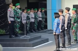 Polres Tulungagung bersama Kodim 0807 Laksanakan Upacara Gabungan di halaman Mapolres setempat