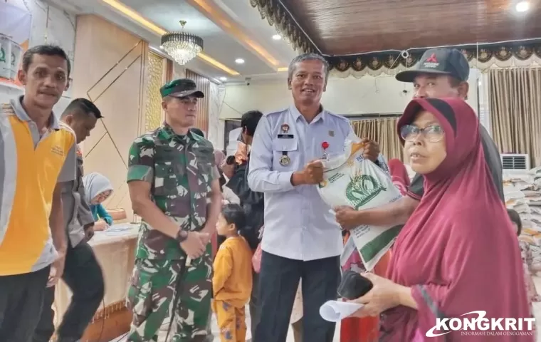 Atasi Lonjakan Harga Beras, Pemko Pariaman Salurkan Bantuan Beras 5.686 Keluarga Penerima Manfaat