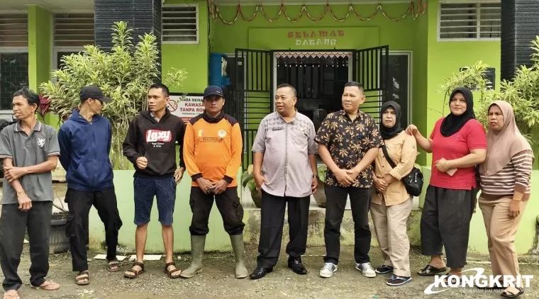 Jelang Lebaran Idul Fitri 1445 H, DLH Kota Solok Pastikan Seluruh Pasukan Oren Terima Reward Adipura 2023