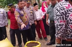 DLH Dharmasraya Lakukan Pengomposan Sampah Organik Hasilkan Satu Ton Kompos