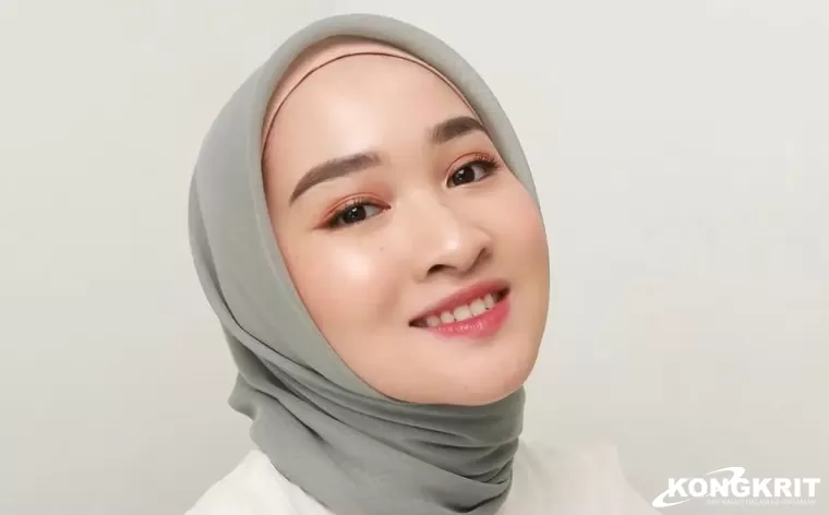 5 Must-Have Makeup Lokal untuk Lebaran, Cocok Untuk Pemula!