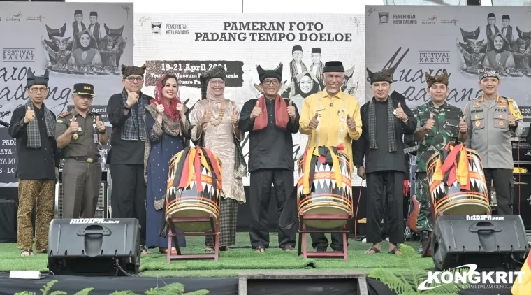 Festival Muaro Resmi Dibuka, Meriahnya Perayaan Tradisi 'Tempo Doeloe' di Kota Padang