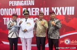 Bupati Padang Pariaman Hadiri Upacara Puncak Peringatan Hari Otonomi Daerah Tahun 2024 di Surabaya