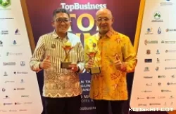 PDAM Kota Padang Raih Penghargaan Golden Trophy dalam Ajang Top BUMD Awards Tahun 2024
