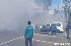 Kegiatan Fogging di halaman Mapolres Tulungagung