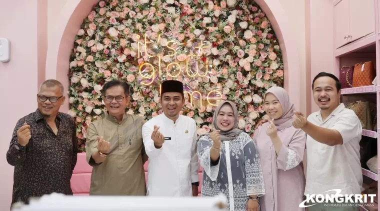 Hadiri Grand Opening Miss Glam, Wawako Kami Beri Ruang bagi Investor untuk Meningkatkan Ekonomi  Kota Solok