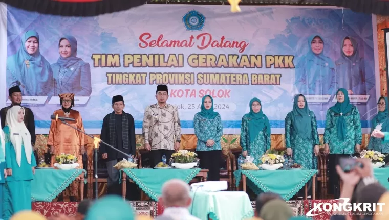 Penilaian Gerakan PKK Berprestasi Tingkat Sumbar, Ny Fitria Amalia Audy Kunjungi Kelurahan Nan Balimo