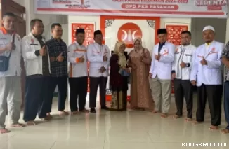 Bidan Desti Syofian Satu - satunya Perempuan di Kabupaten Pasaman Nyatakan Siap Maju Jadi Calon Bupati