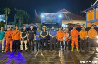 Bupati Solok Kirim Bantuan Darurat dan Ekskavator untuk Korban Banjir Bandang di Agam