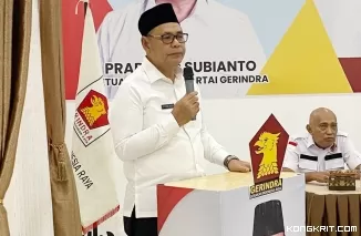 Epyardi Asda Resmi Serahkan Formulir Pendaftaran ke Gerindra Sumbar, Dapat Dukungan dari Prabowo Subianto