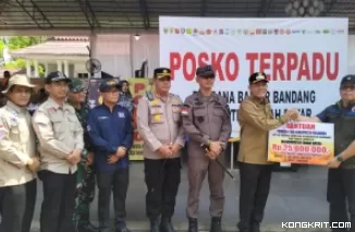 Gerak Cepat Peduli Bencana Banjir Bandang, Bupati Sabar AS Pimpin Rombongan dan Serahkan Bantuan