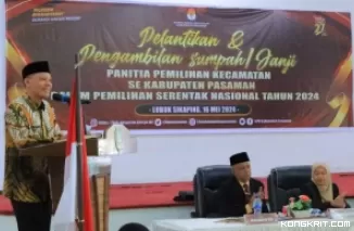 Ketua KPU Lantik PPK, Bupati Sabar AS Berikan Apresiasi