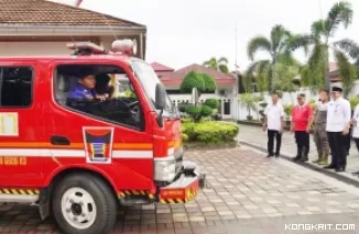 Pemko Padang Kirim 1 Pleton Personel Gabungan Damkar dan Satpol PP Bantu Pemulihan Bencana di Tanah Datar