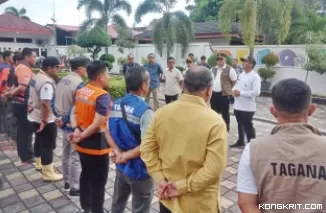 Pemko Padang Kirim Bantuan 1 Ton Beras untuk Korban Banjir dan Longsor di Sumatera Barat