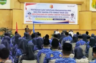 Wawako Solok Lantik  212 Pegawai PPPK dan CPNS di Kota Solok