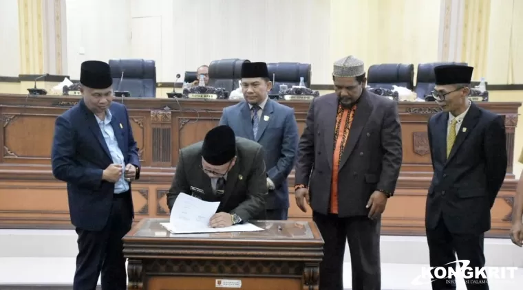 DPRD-Pemkab Agam Sepakati Ranperda Pertanggungjawaban APBD 2023 Menjadi Perda