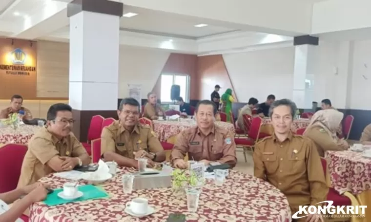 Ikuti Rakor dan FGD, DLH Kota Solok Kaji Peluang Investasi di Sektor Pengolahan Sampah (Foto: Infopublik Solok Kota)