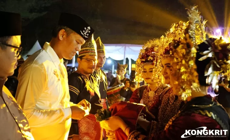 Pilkada Serentak 2024, KPU Kota Pariaman Kenalkan Maskot dan Tahapan Baru