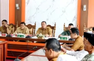 Pemko Pariaman Gelar Sholat Idul Adha di Halaman Balaikota