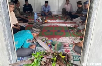 Tradisi Menaiki Rumah Baru di Padang Laweh Selatan, Kabupaten Sijunjung
