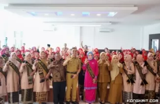 Bunda Literasi KecamatanNagari se-Kabupaten Solok Resmi Dikukuhkan, Dorong Tingkatkan Budaya Membaca