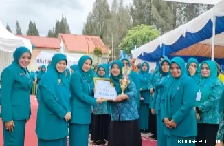 Padang Pariaman Sabet Lima Piala di Lomba 10 Program Pokok PKK Tingkat Sumbar