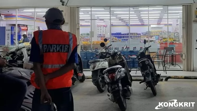 Viral Video Minimarket Imbau Pelanggan Jangan Beri Uang ke Juru Parkir Liar