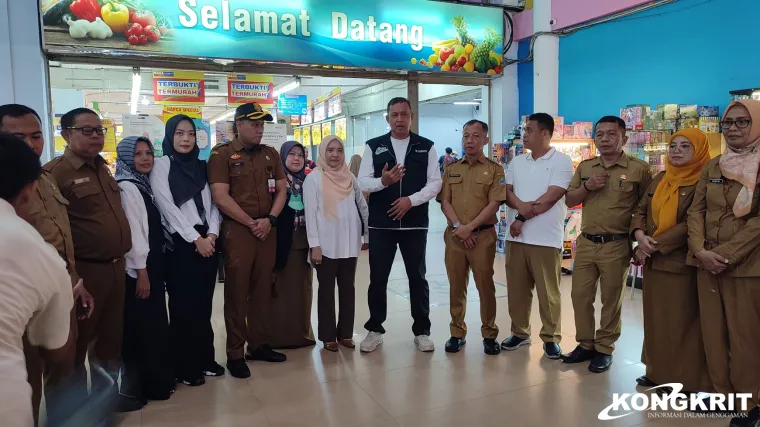 Wali Kota Bekasi Pantau Harga Sembako dan Tanggal Kadaluarsa di Pasar Tradisional dan Ritel Modern Jelang Idul Fitri