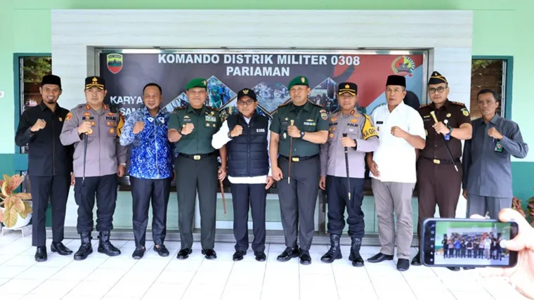 Wawako Pariaman Sambut Kunjungan Kerja Danrem 032Wirabraja di Kodim 0308 Pariaman