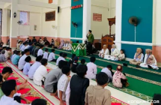 Gerakan Pasisia Peduli Tebar Kebahagiaan untuk Anak Yatim di Linggo Sari Baganti pada Bulan Ramadan