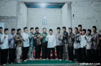 Wakil Bupati Solok H. Candra Pimpin Tim Safari Ramadhan ke Musholla Al-Falah Nagari Dilam