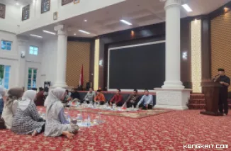Wali Kota Bukittinggi Buka Puasa Bersama Media, Beberkan Sejumlah Proyek Besar