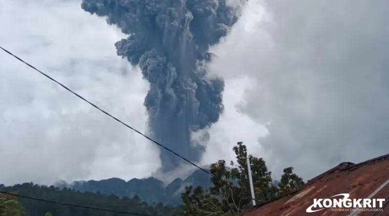 Gunung Marapi Kembali Erupsi, Kolom Abu Capai 1.000 Meter di Atas Puncak