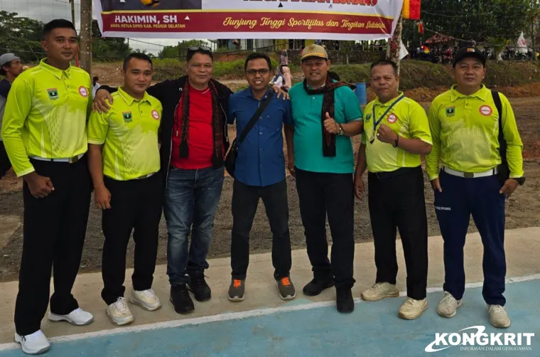 Ketua DPRD Pesisir Selatan Resmi Buka Turnamen Voli Ball Karang Taruna Sido Mulyo di Lunang Selatan