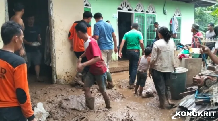 Longsor dan Banjir Terjang Puluhan Rumah di Solok, 26 Unit Dilaporkan Rusak