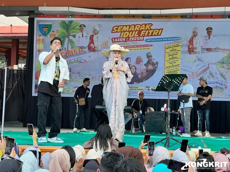 Semarak Idul Fitri Sukses Tarik Wisatawan ke Pantai Carocok Painan