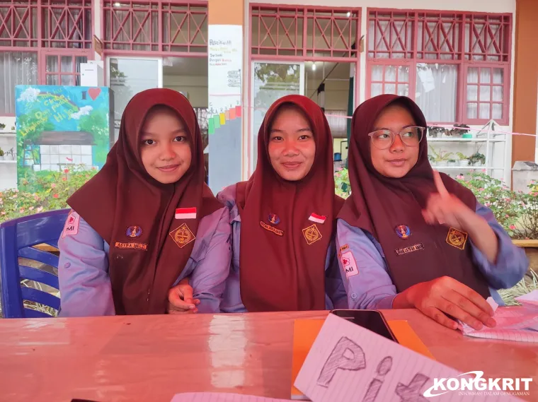 SMA Negeri 1 Bukittinggi Gelar Donor Darah, Sasar 100 Kantong untuk Kemanusiaan