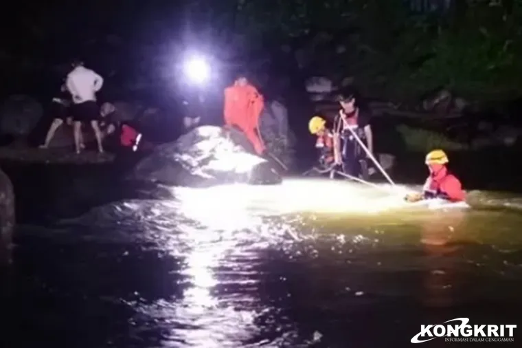 Tujuh Pelajar Terjebak Banjir Sungai Bangek, Berhasil Dievakuasi Selamat