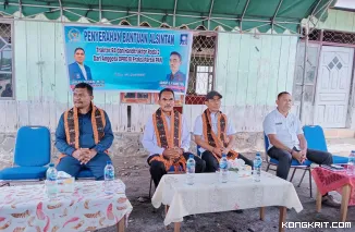 Ahmad Yohan Salurkan Bantuan Alsintan ke Tiga Kelompok Tani di Nagekeo, Dorong Swasembada Pangan