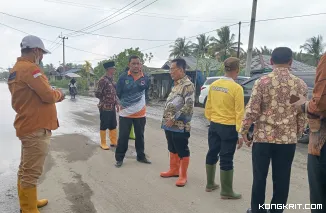 Atasi Banjir, Bupati Rohil Tinjau Tiga Titik Normalisasi Saluran Air