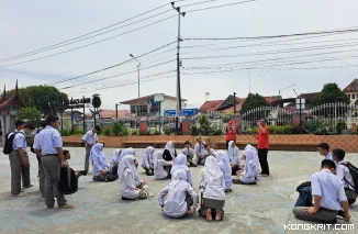Belajar Tanggap Bencana, Siswa SMAN 2 Bukittinggi Antusias Ikuti Simulasi