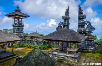 Media Asing Soroti Larangan Turis Menstruasi Masuk Pura di Bali