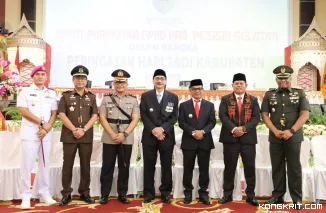 Rapat Paripurna Hari Jadi ke-77 Kabupaten Pesisir Selatan, Bupati Hendrajoni Ajak Masyarakat Rajut Kepedulian dan Rasa Memiliki