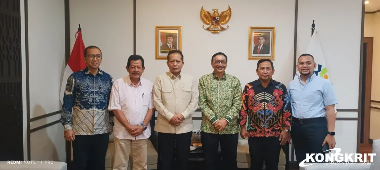 Bupati Pesisir Selatan Konsultasi ke Kementerian Koperasi Terkait Percepatan Pendirian Koperasi Merah Putih