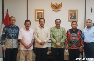 Bupati Pesisir Selatan Konsultasi ke Kementerian Koperasi Terkait Percepatan Pendirian Koperasi Merah Putih