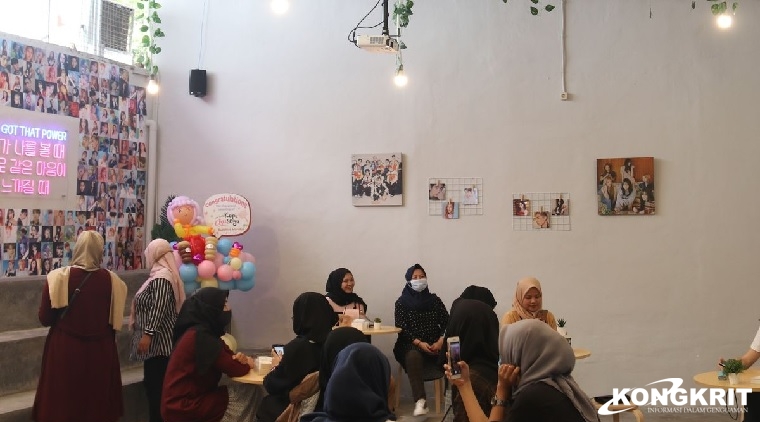Hangout KPopers, Eksplorasi Kafe Ala Korea di Bandung